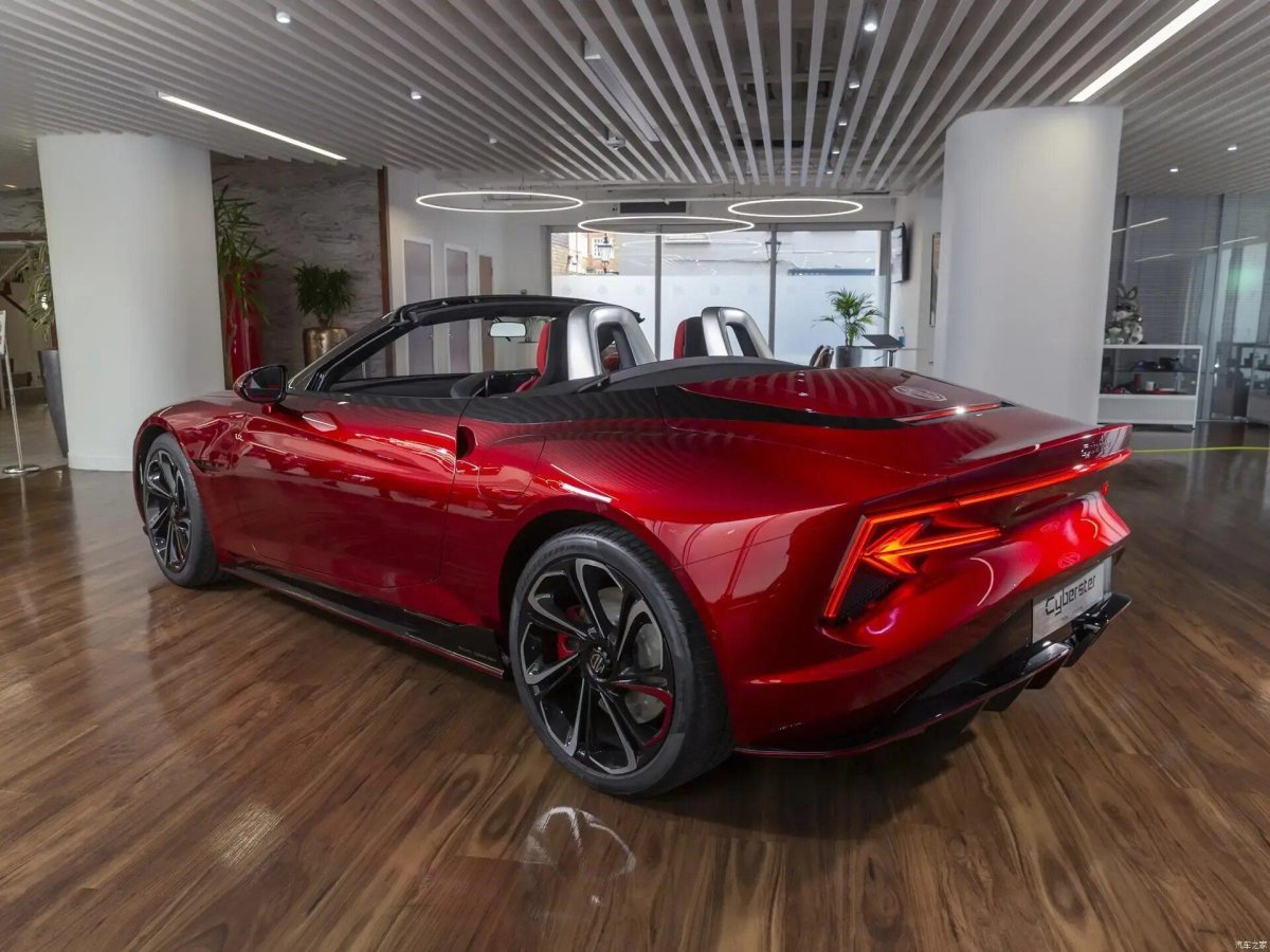 MG cyberster родстер