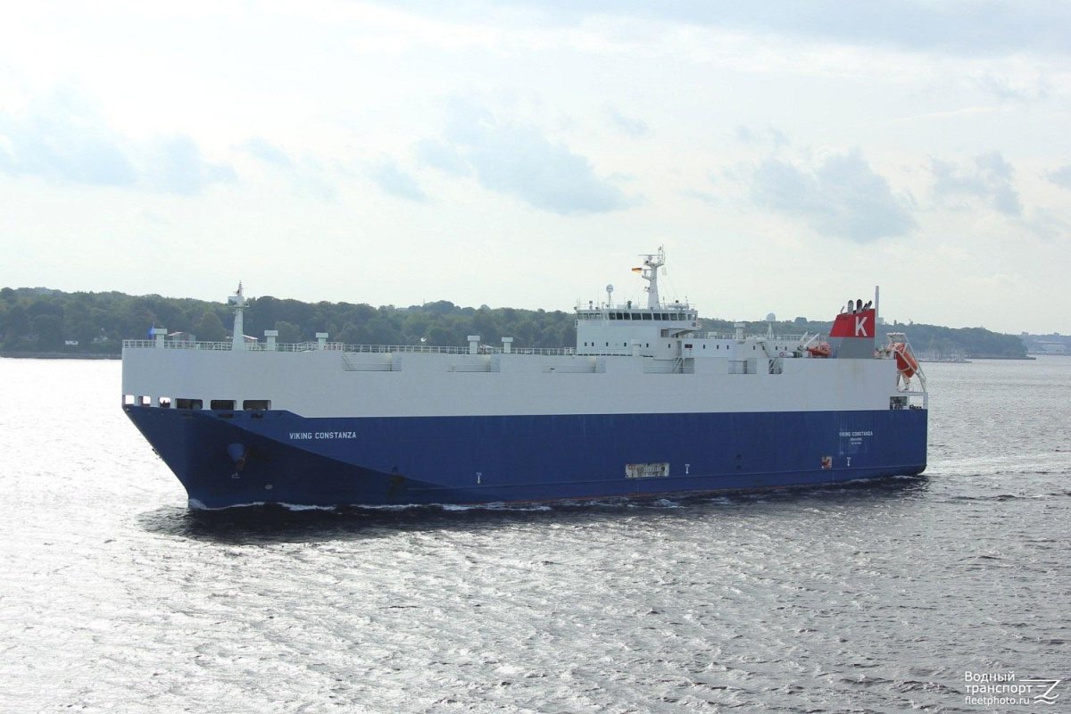 Ролкер судно