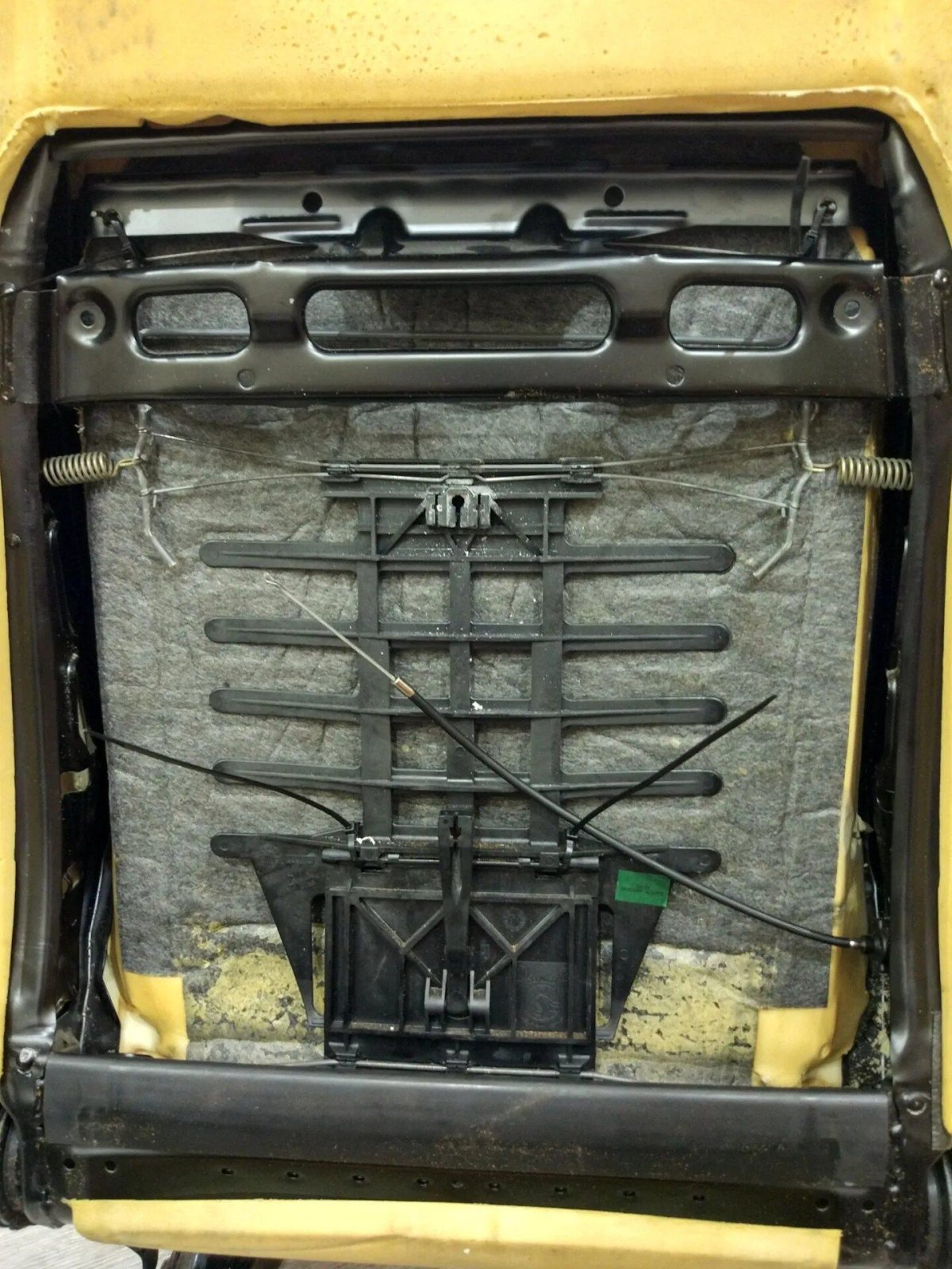 Поясничный упор Шкода Октавия а5