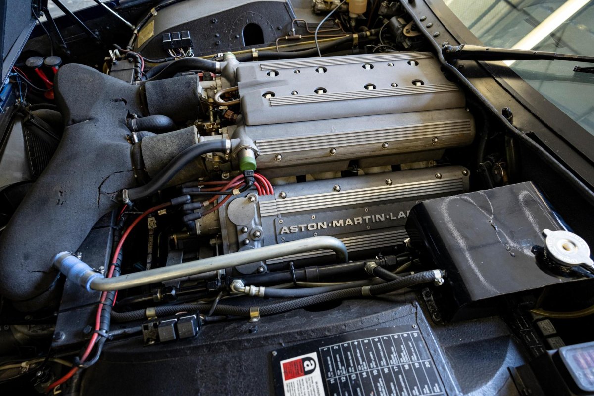 Aston Martin Lagonda Coupe