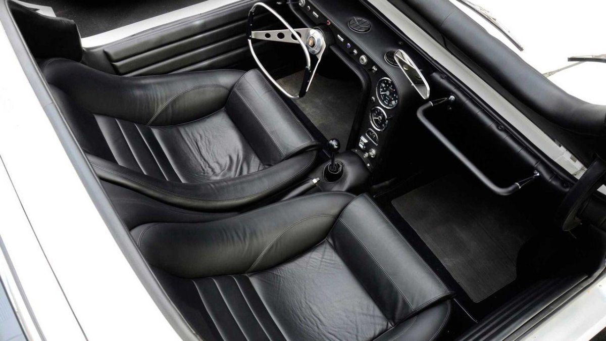 Шевроле Корвейр салон