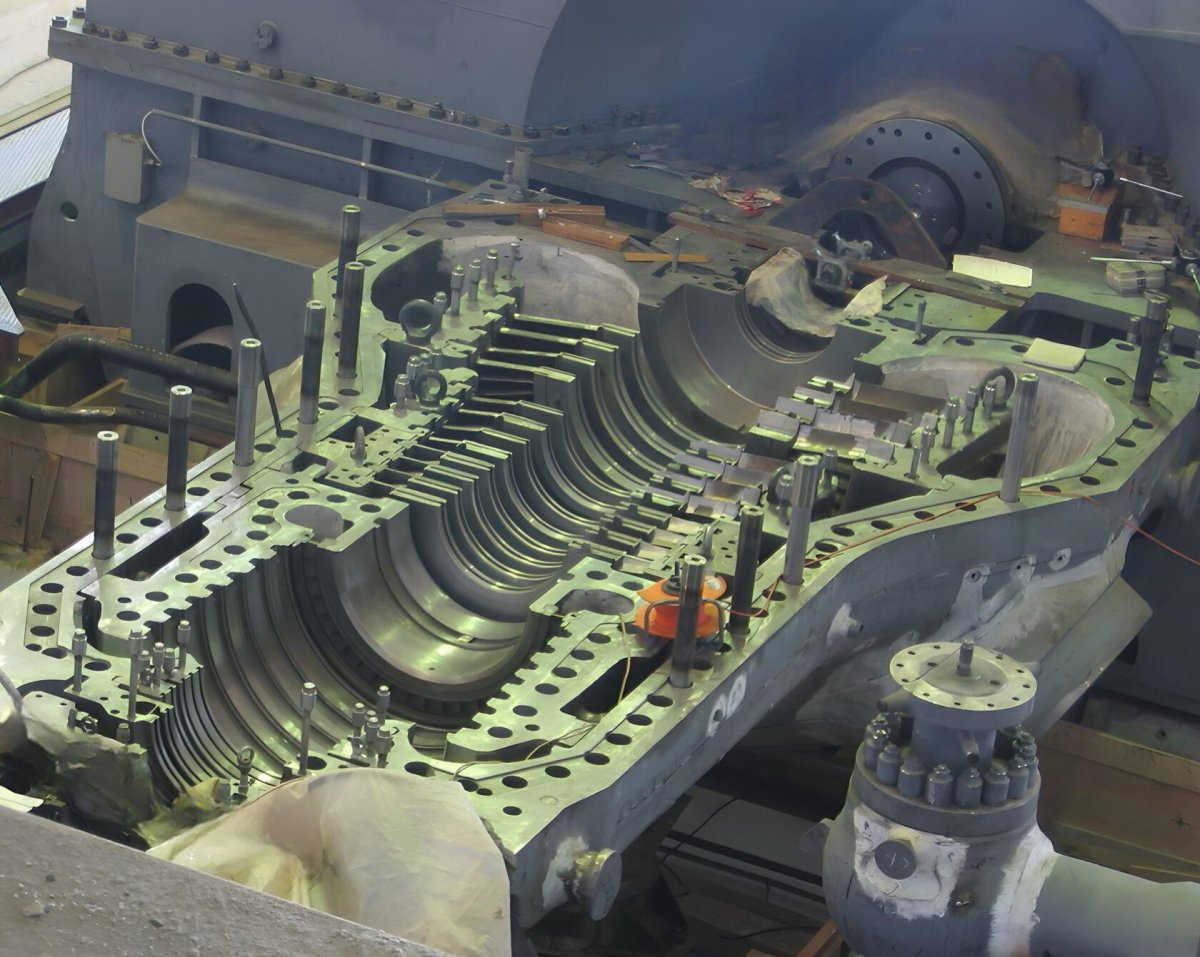 Паровая конденсационная турбина к-800-130/3000