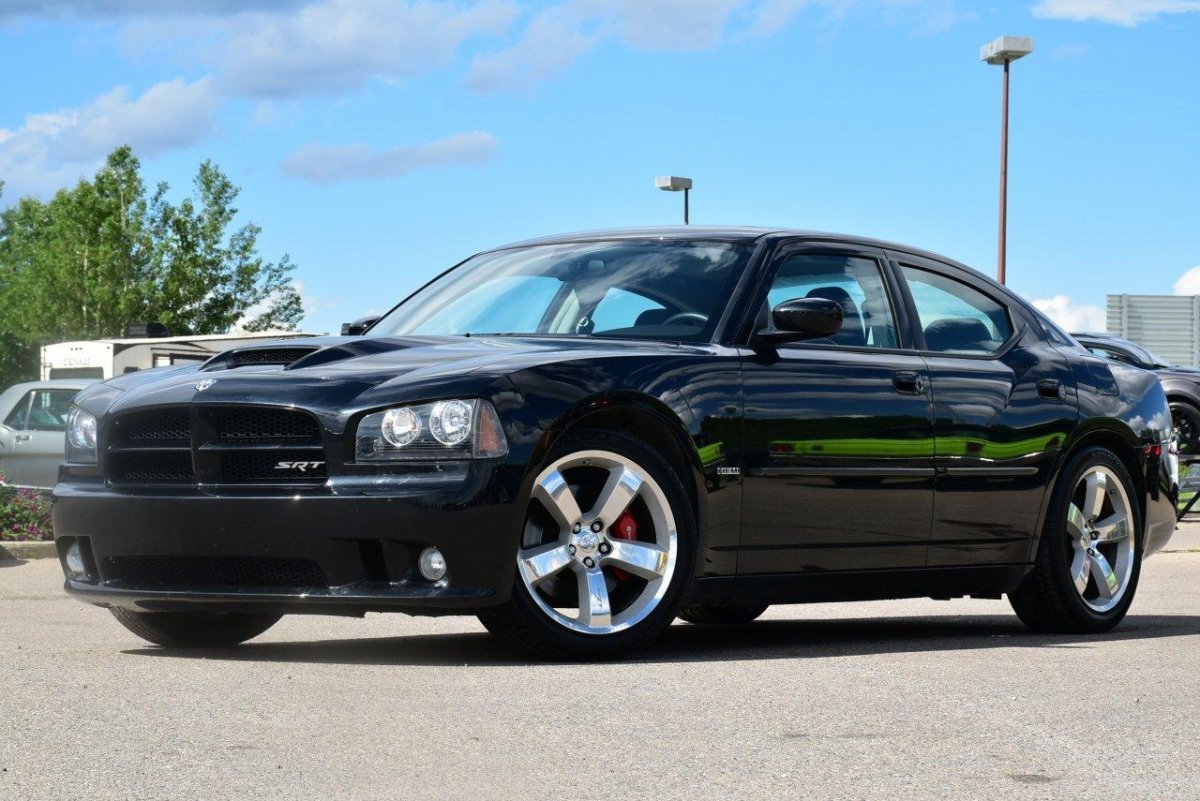 Dodge Charger srt8 2006