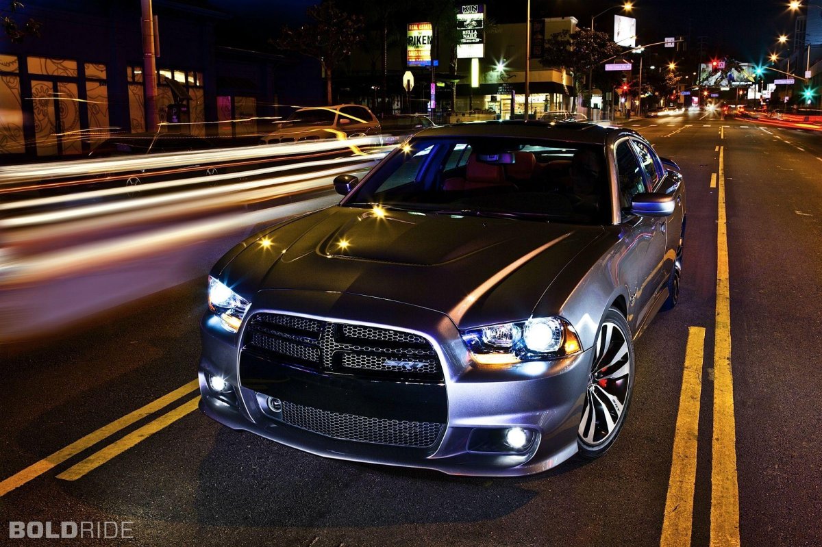 Додж Чарджер 2014