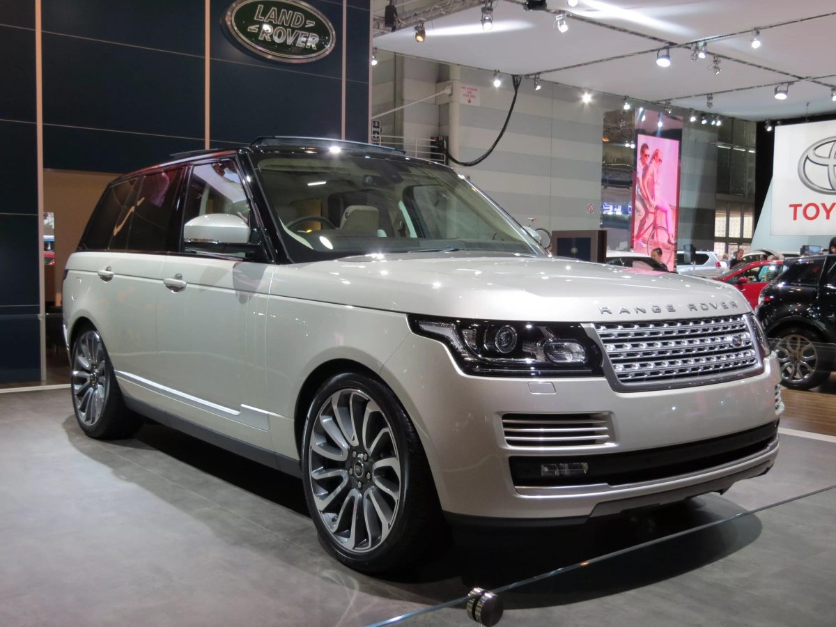 Range Rover 405