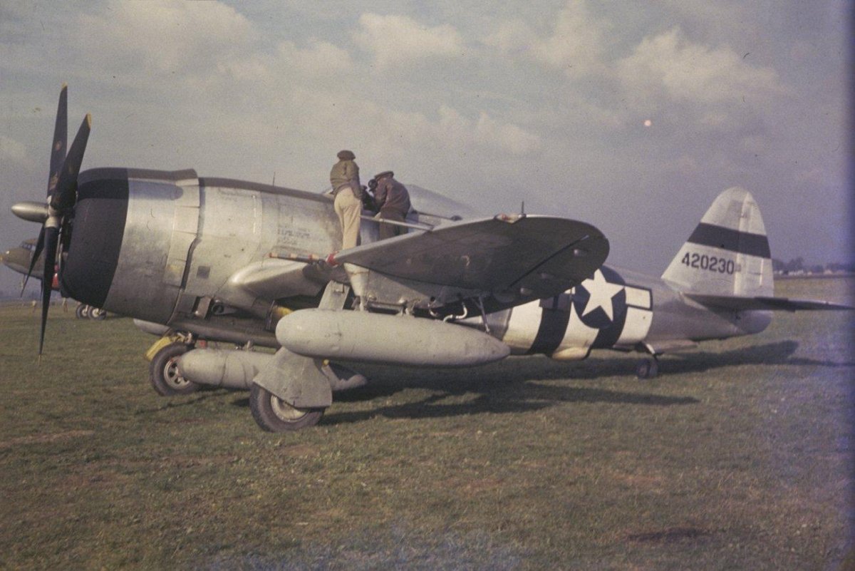 Самолет п 47 Тандерболт