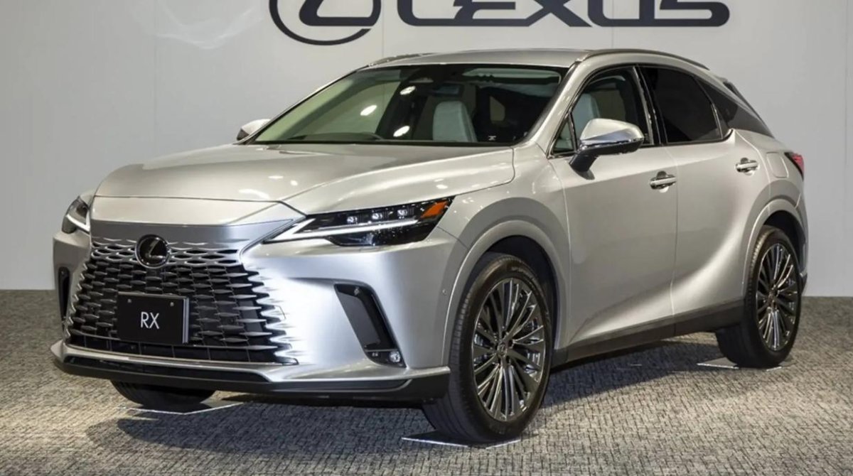 Lexus RX 2023