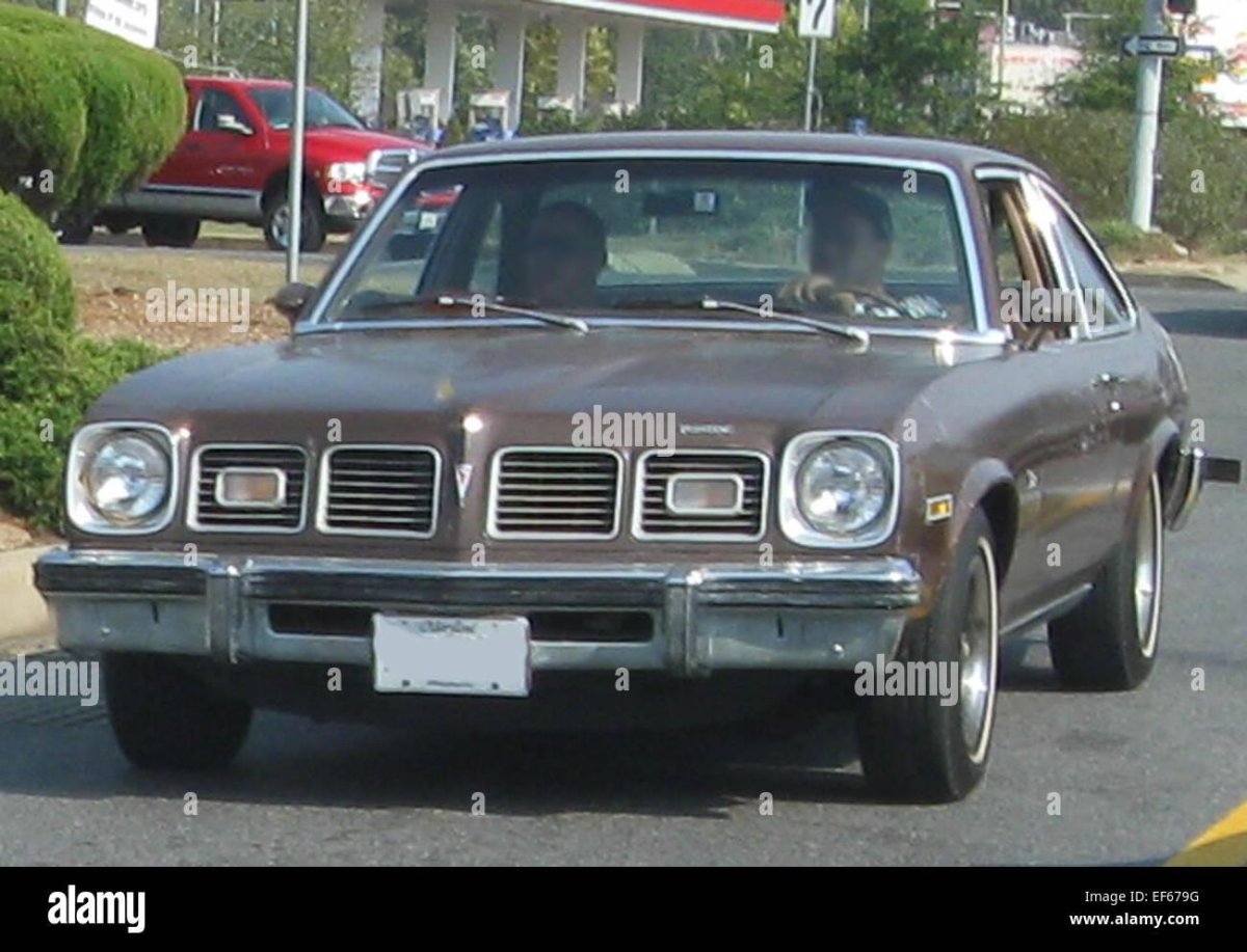 Понтиак 1975