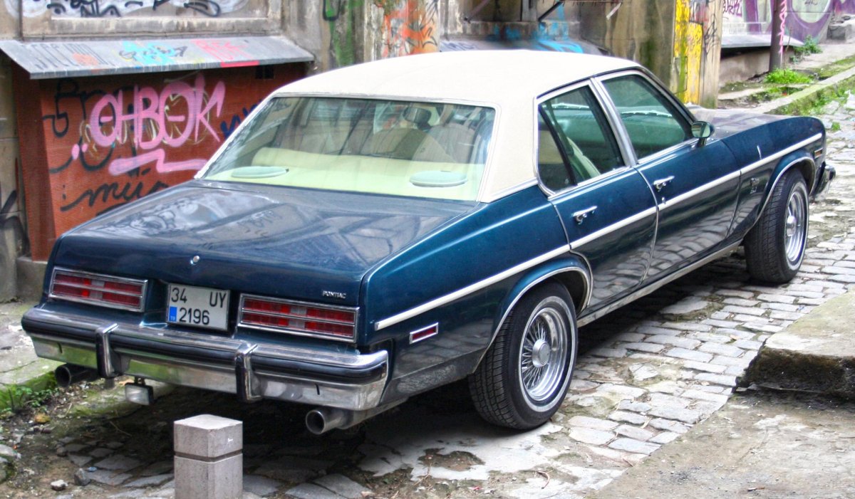 Pontiac Ventura 1975