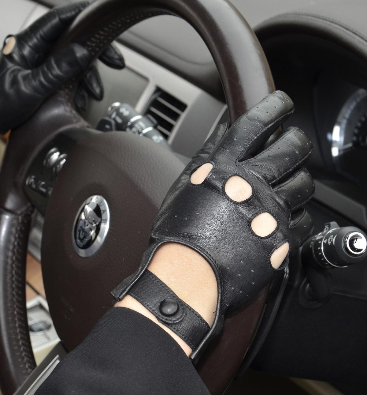 Водительские перчатки Mugen