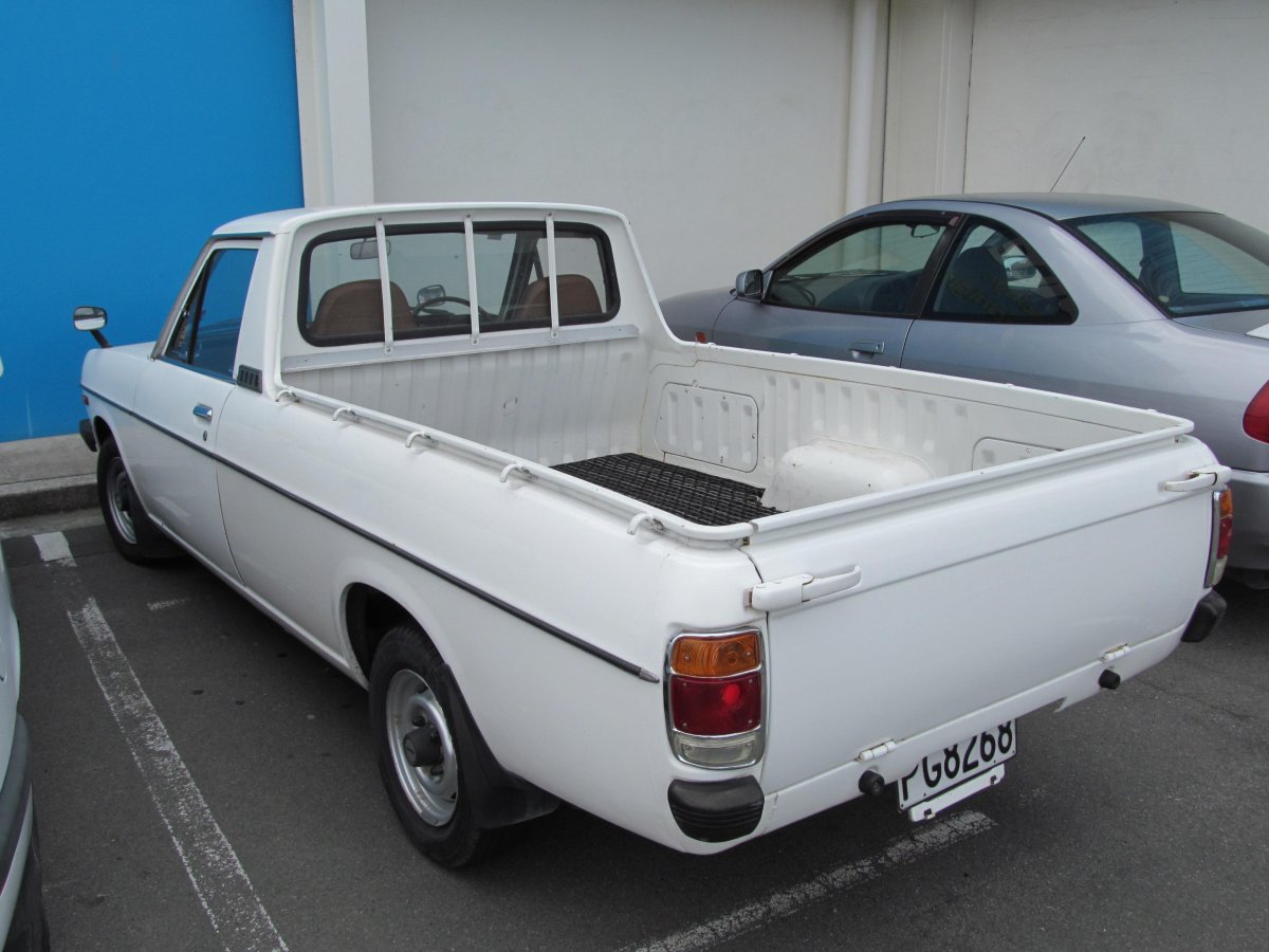 Nissan Sunny 1975