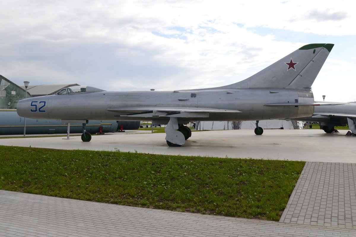 Су-9 истребитель