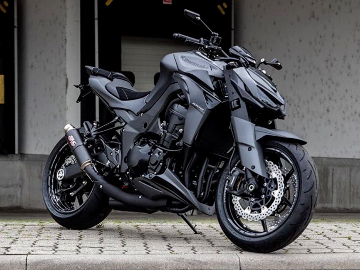 Kawasaki z1000 Black