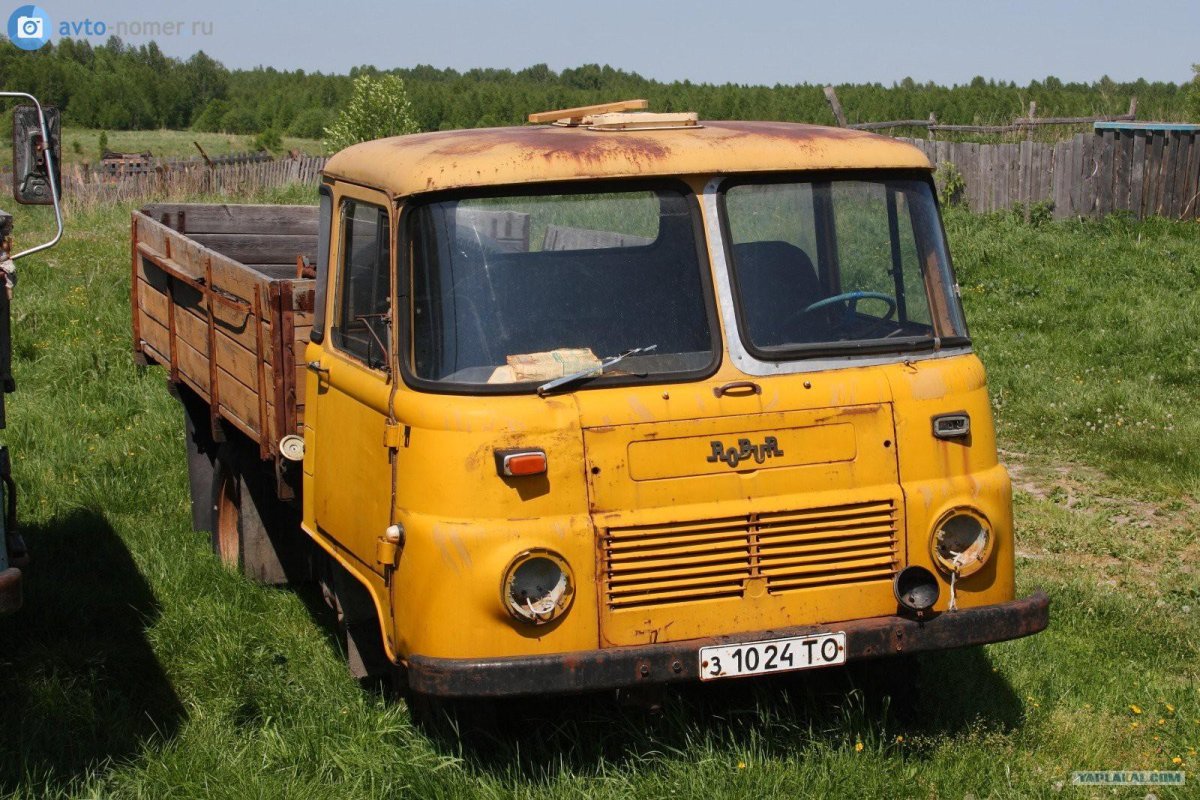 Робур 3000 грузовик