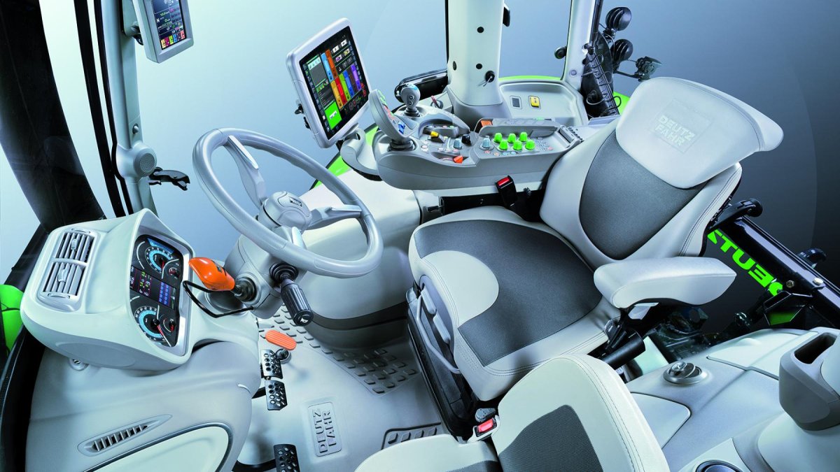 Трактор Deutz Fahr 9340 TTV