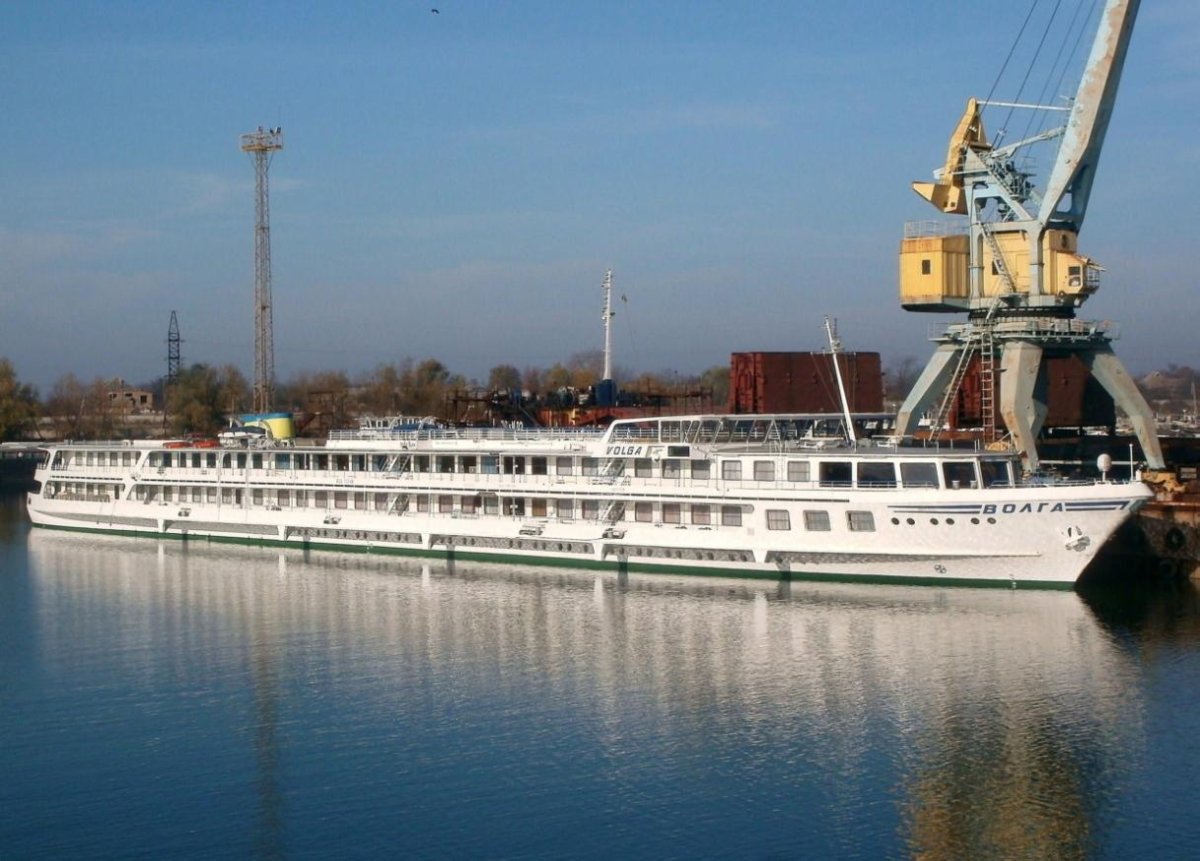 Теплоход Волга Дунай