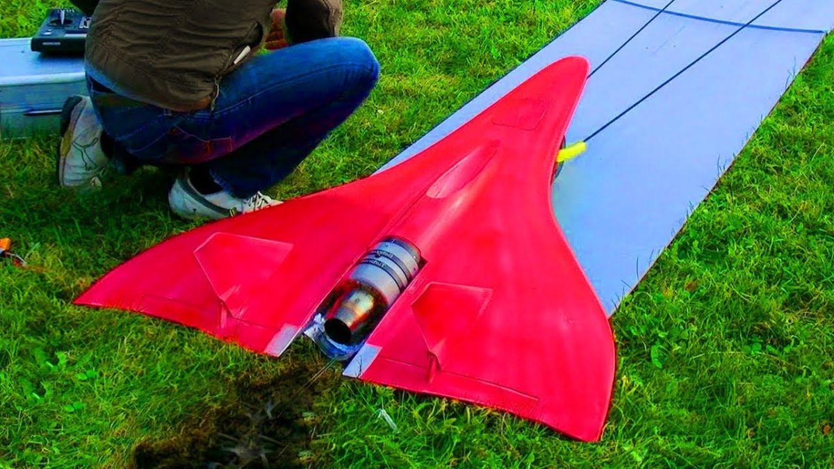 Радиоуправляемый самолет POWERJET