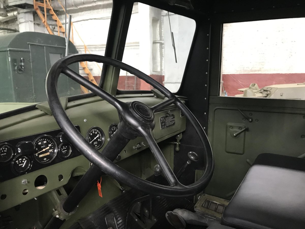 МАЗ 537 салон