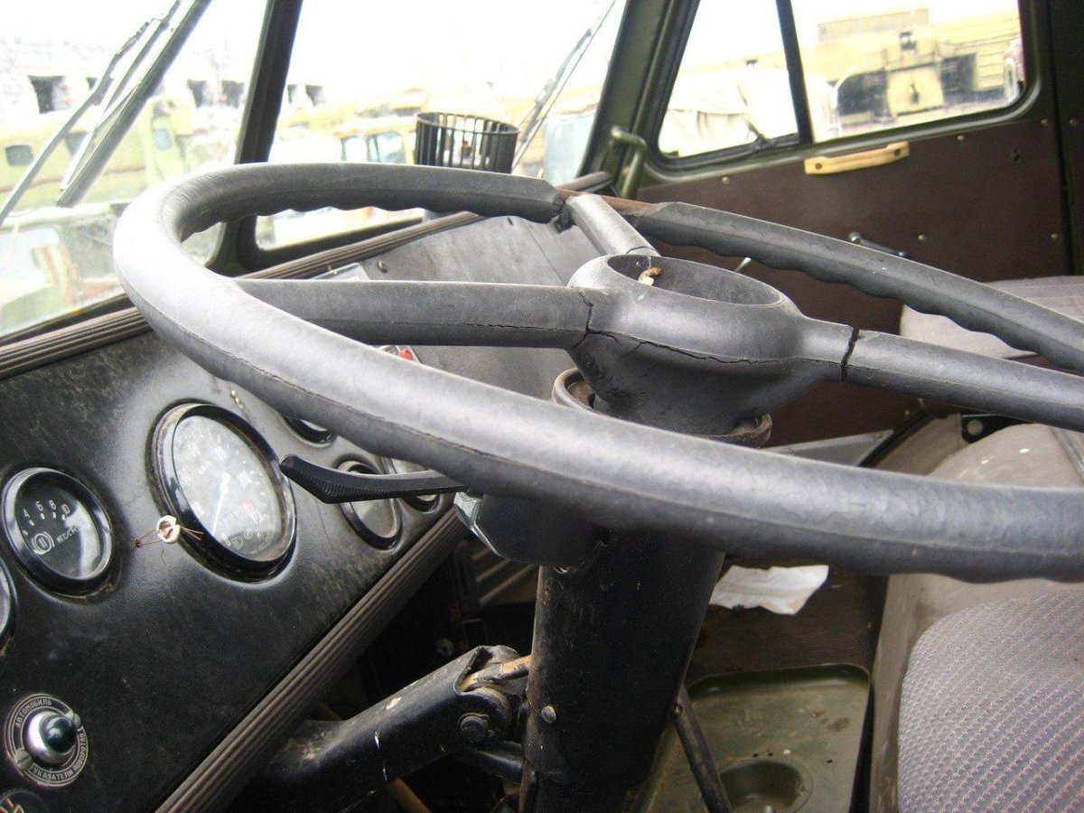 МАЗ 500 самосвал салон