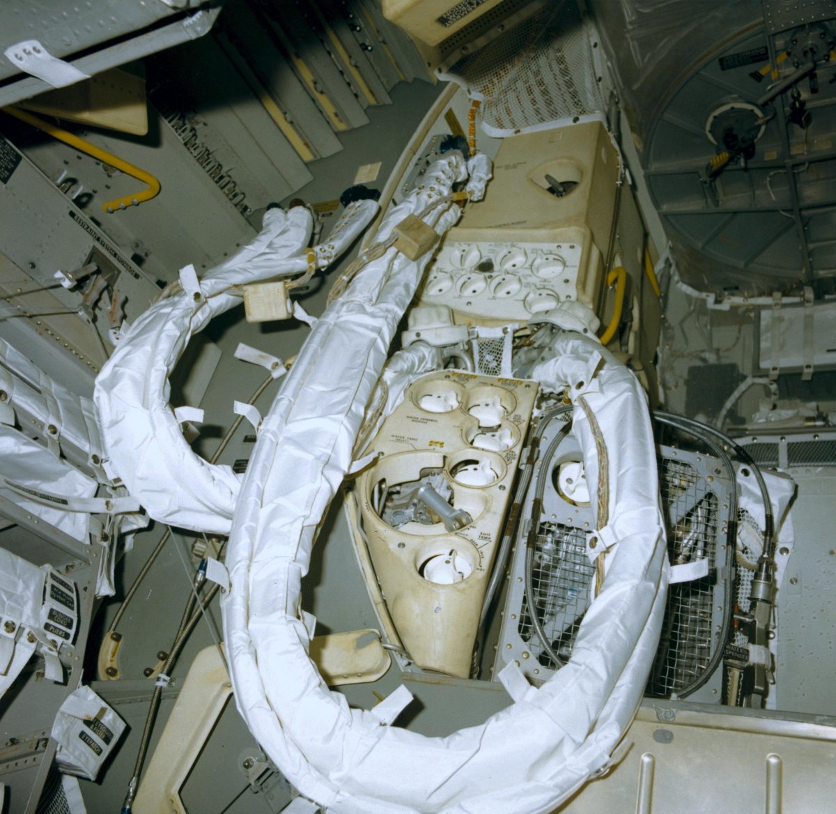 Челленджер 1986 тела