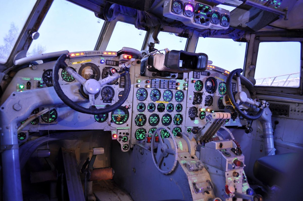 Ил-14 кабина пилотов
