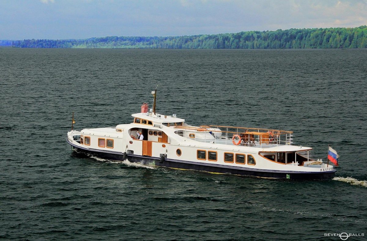 Теплоход Ласточка Москва