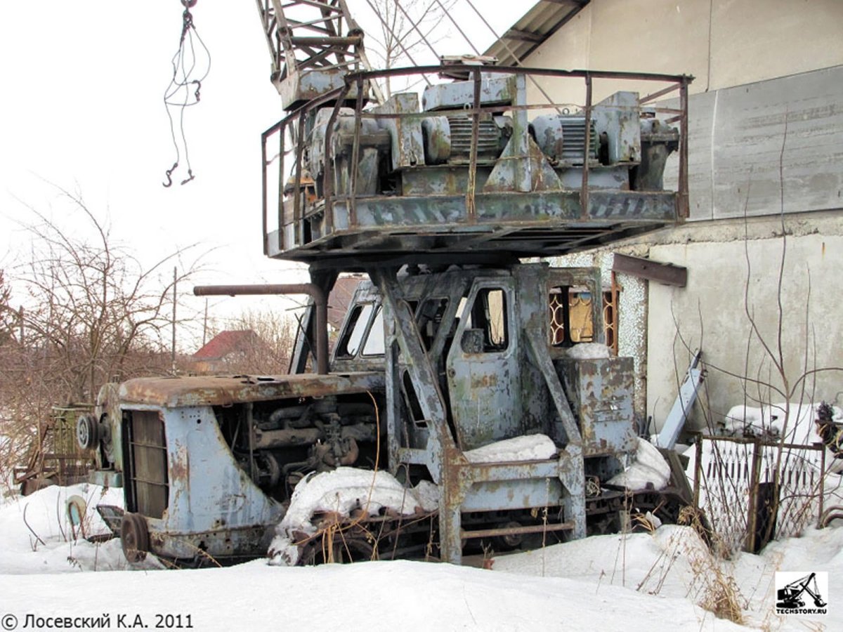 Тракторный кран МКТ-6