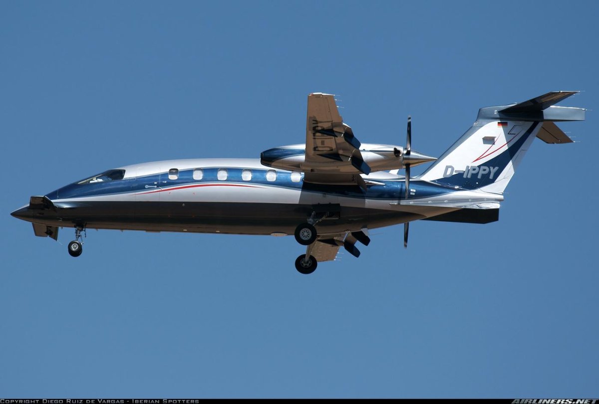 Piaggio Avanti турбовинтовой самолёт