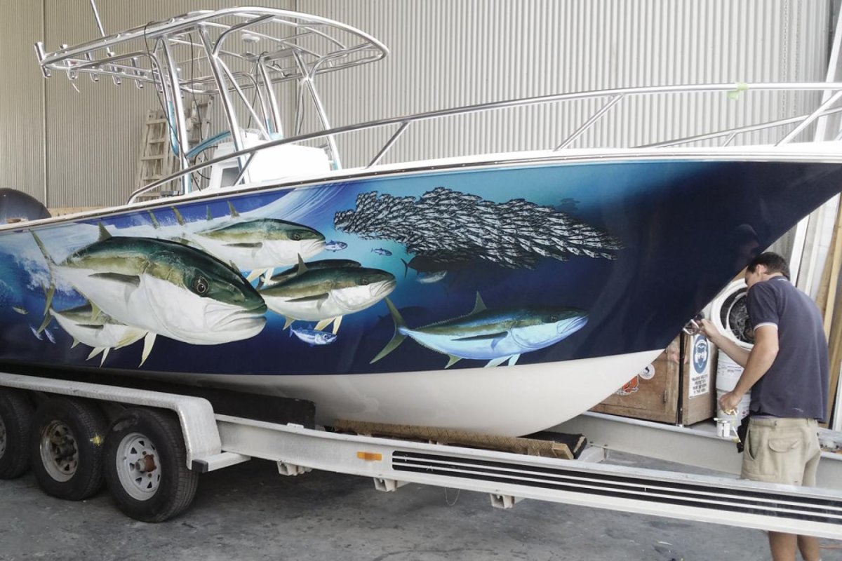 Винил на борт лодки