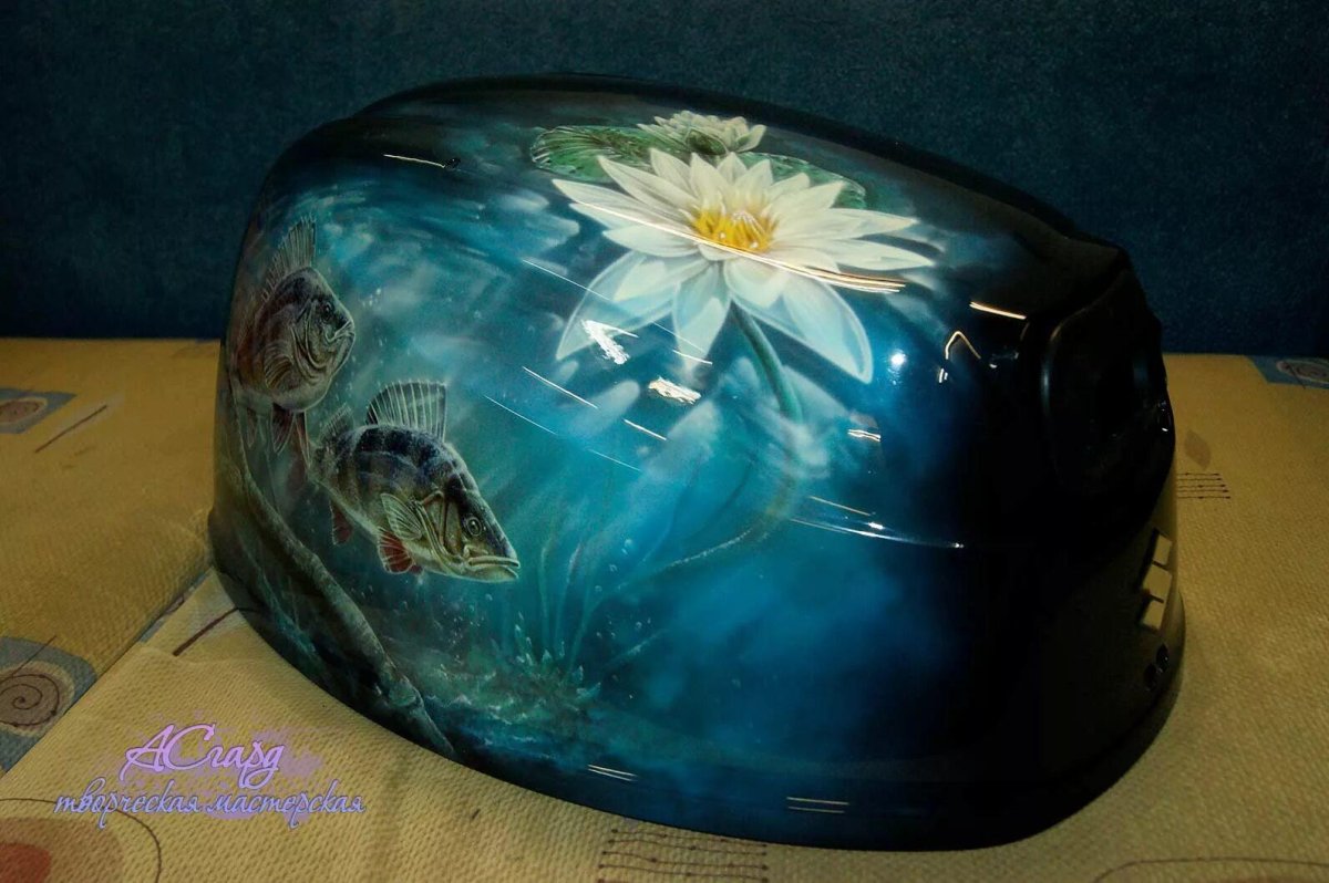 Аэрография на колпак лодочного мотора