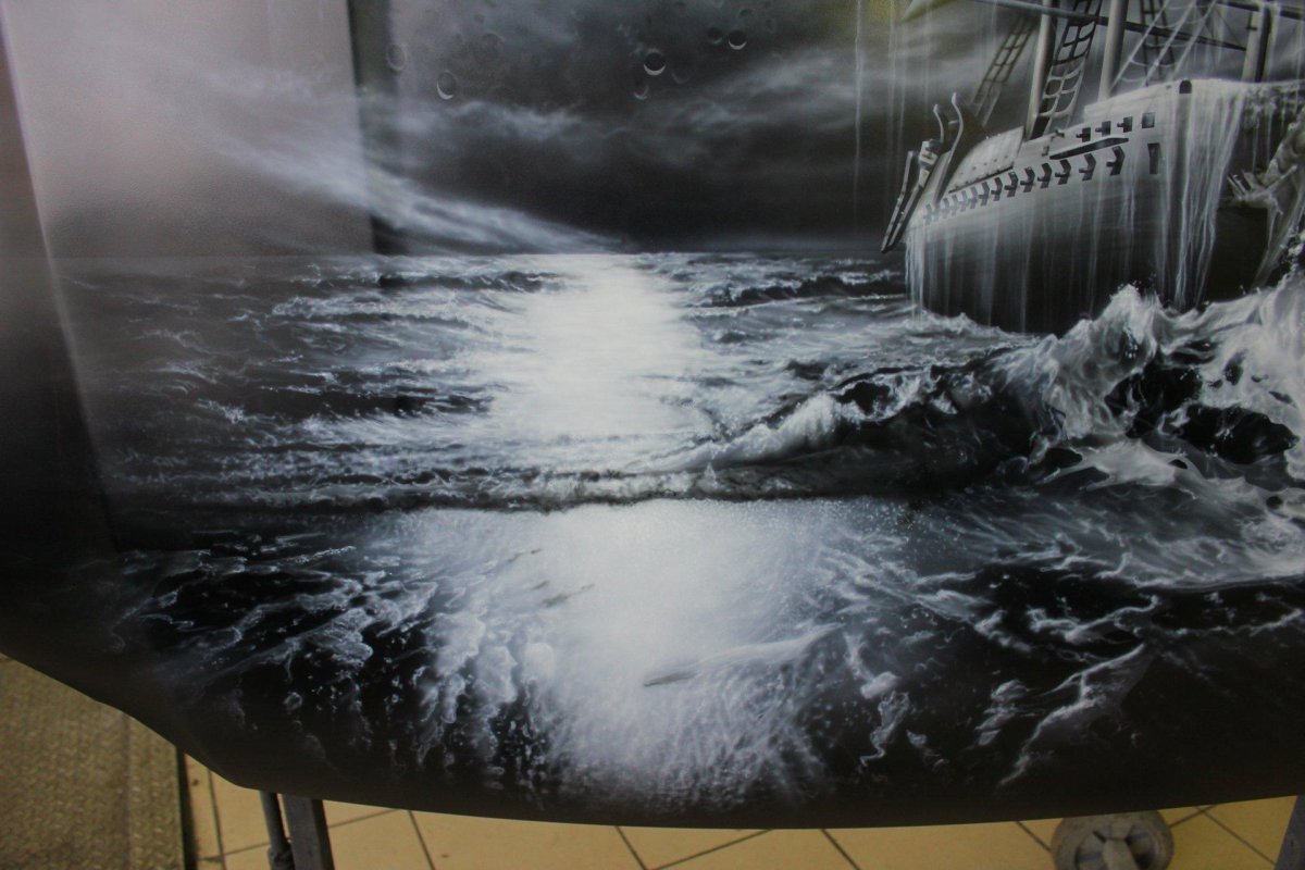 Аэрография на лодке