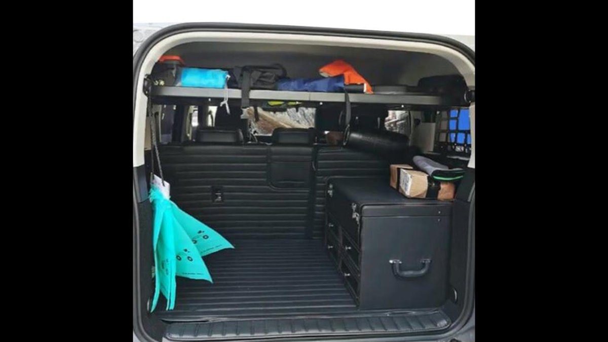 Jimny задняя панель