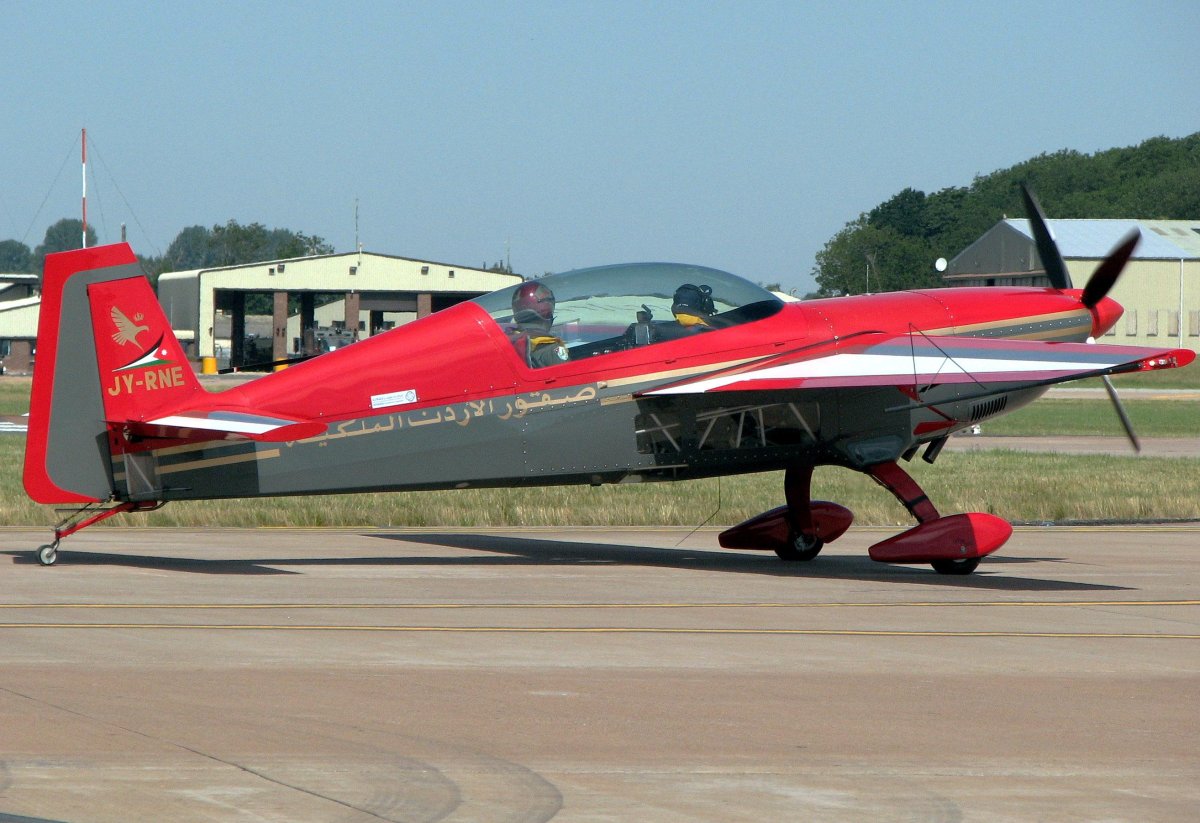 Extra 300 самолет