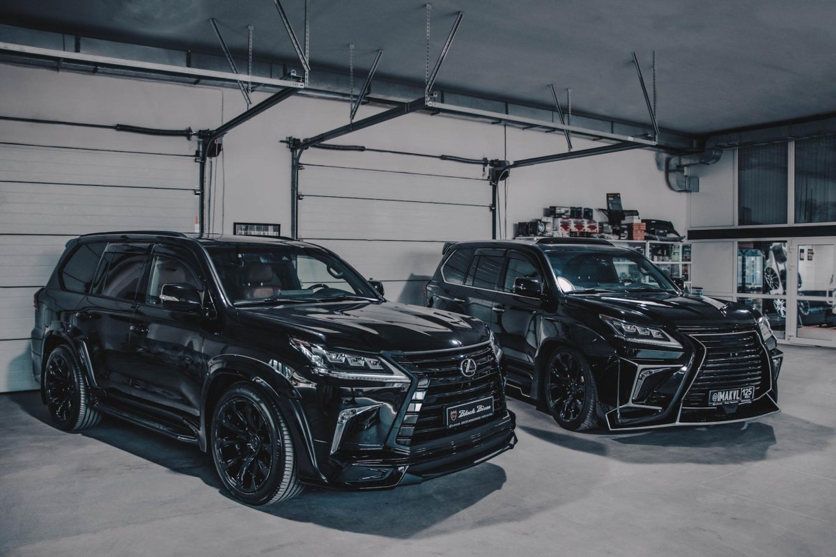 Lexus LX 570 Wald 2017