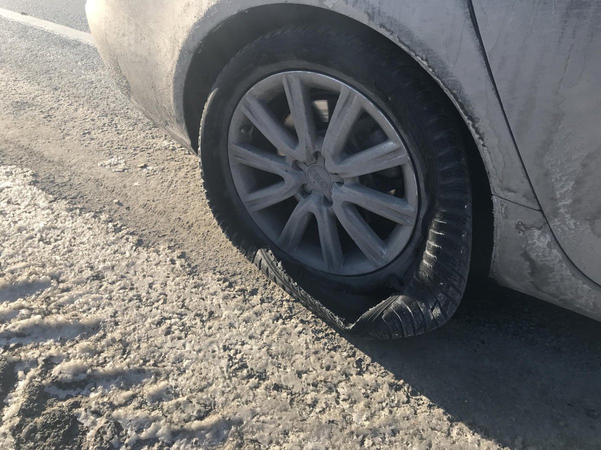 Спущенное колесо Шкода Октавия