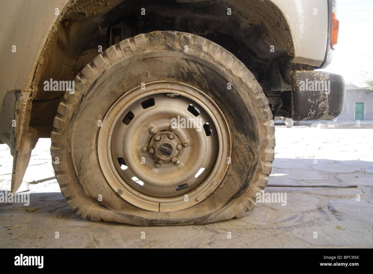 Джипы со спущенными колесами