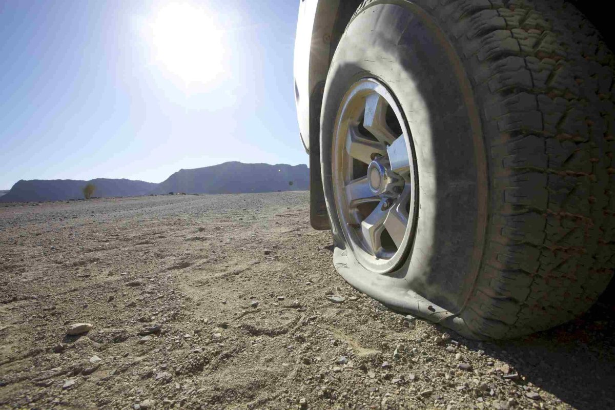 Спущенная шина