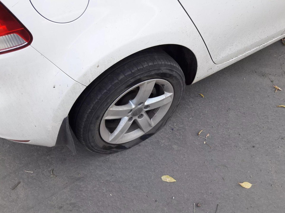 Форд фокус 2 спущено колесо