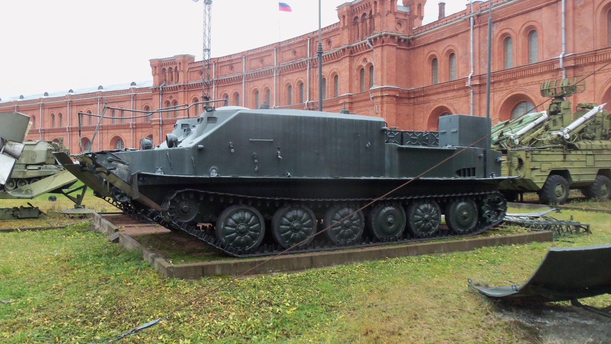 Артиллерийский музей Тополь