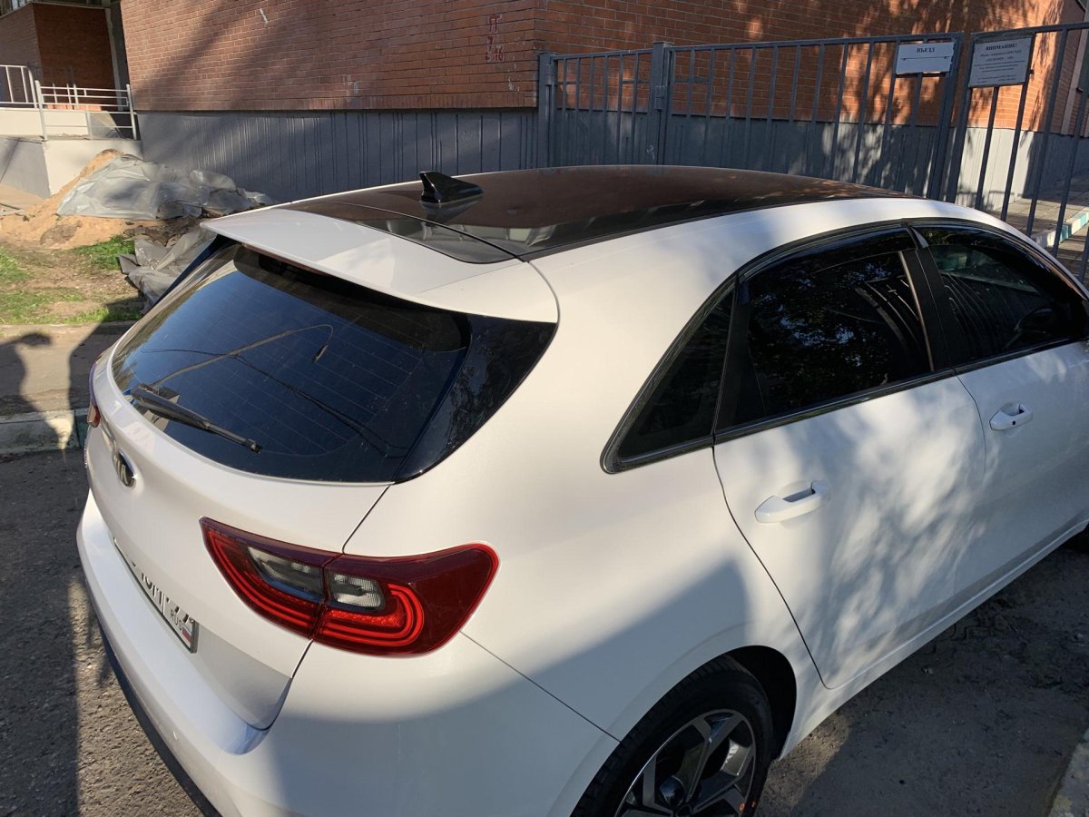 Кия СИД 2019 С панорамной крышей