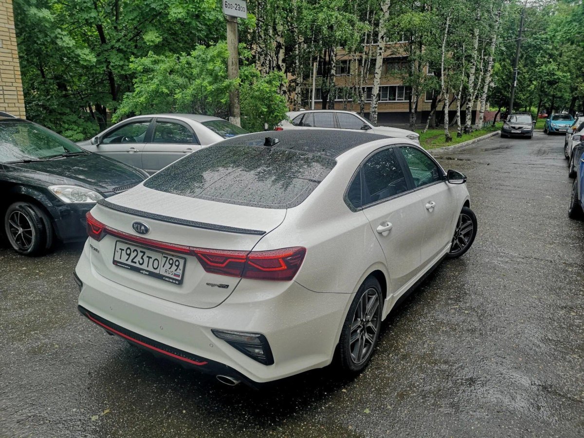 Черная крыша Cerato 4