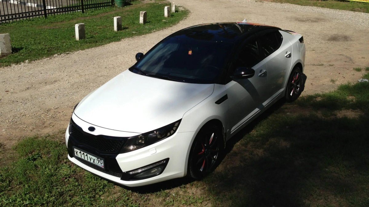 Киа к5 с черной крышей