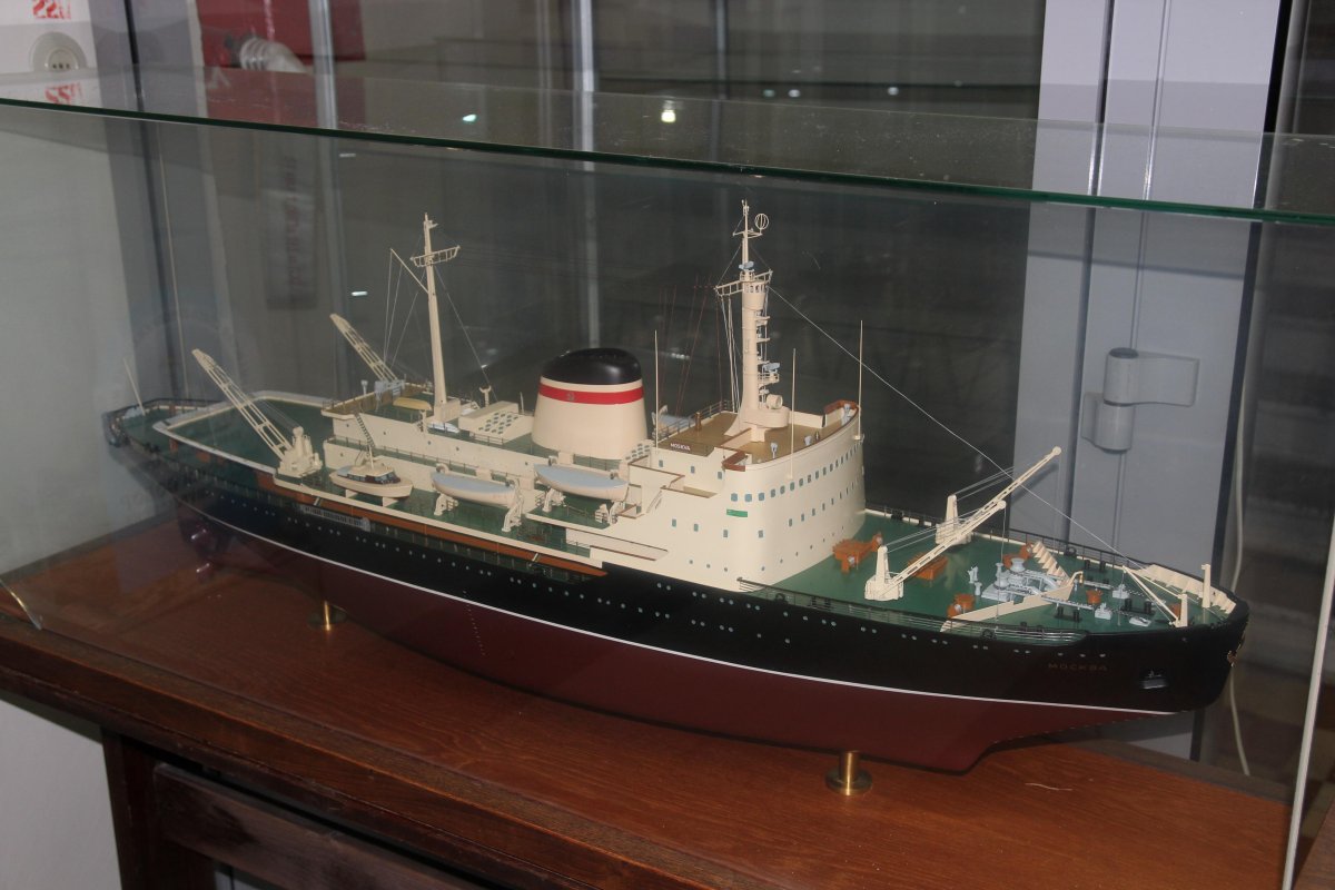 Ледокол Москва 1960