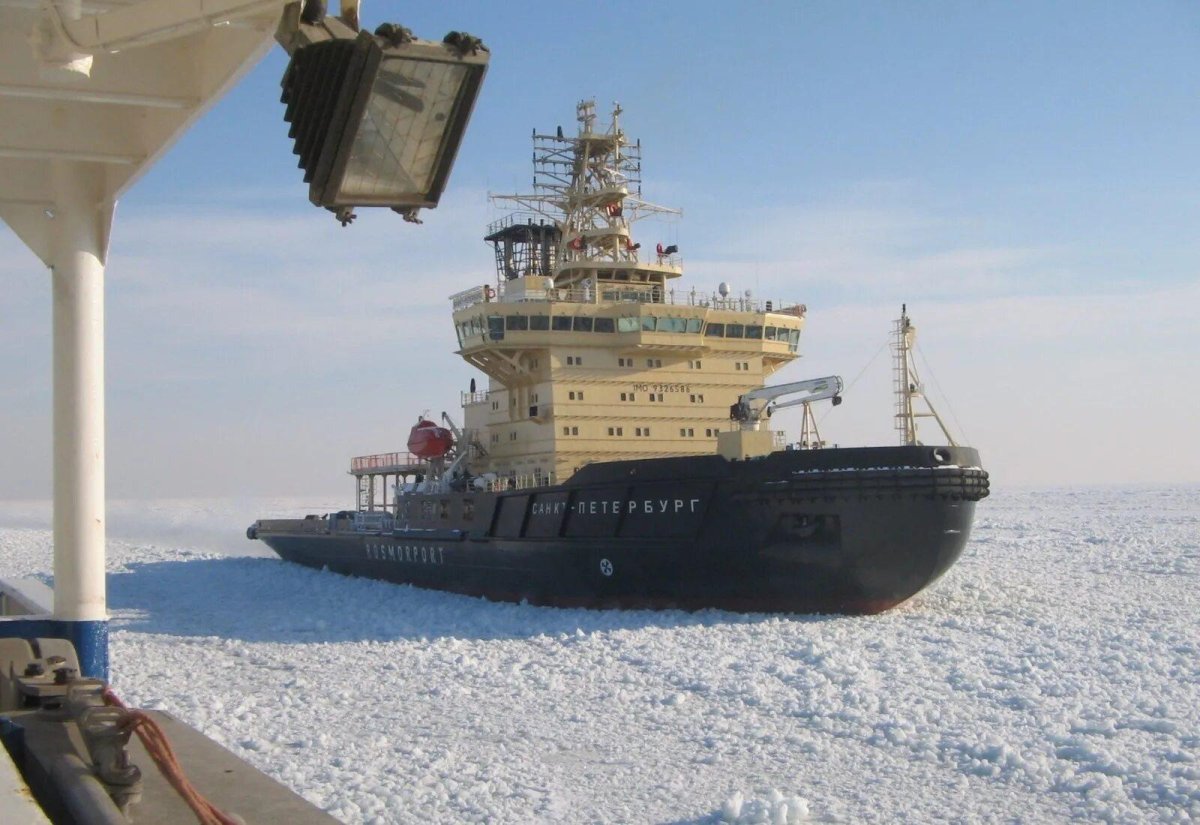 Ледокол Санкт-Петербург