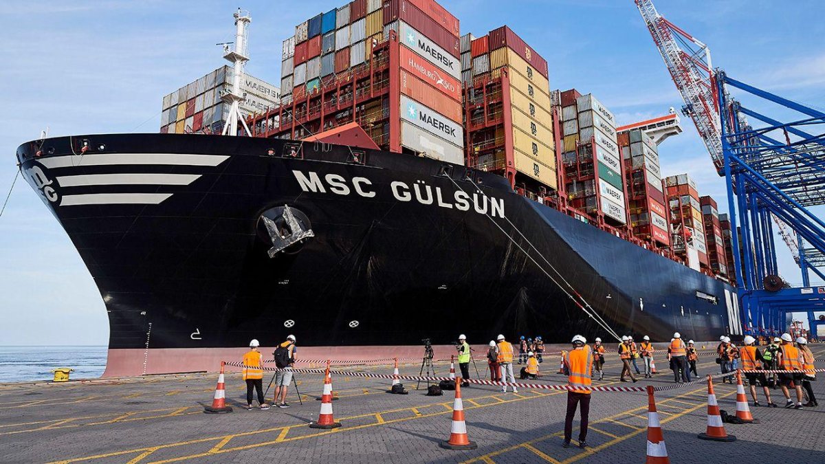 MSC Gulsun крупнейший в мире контейнеровоз