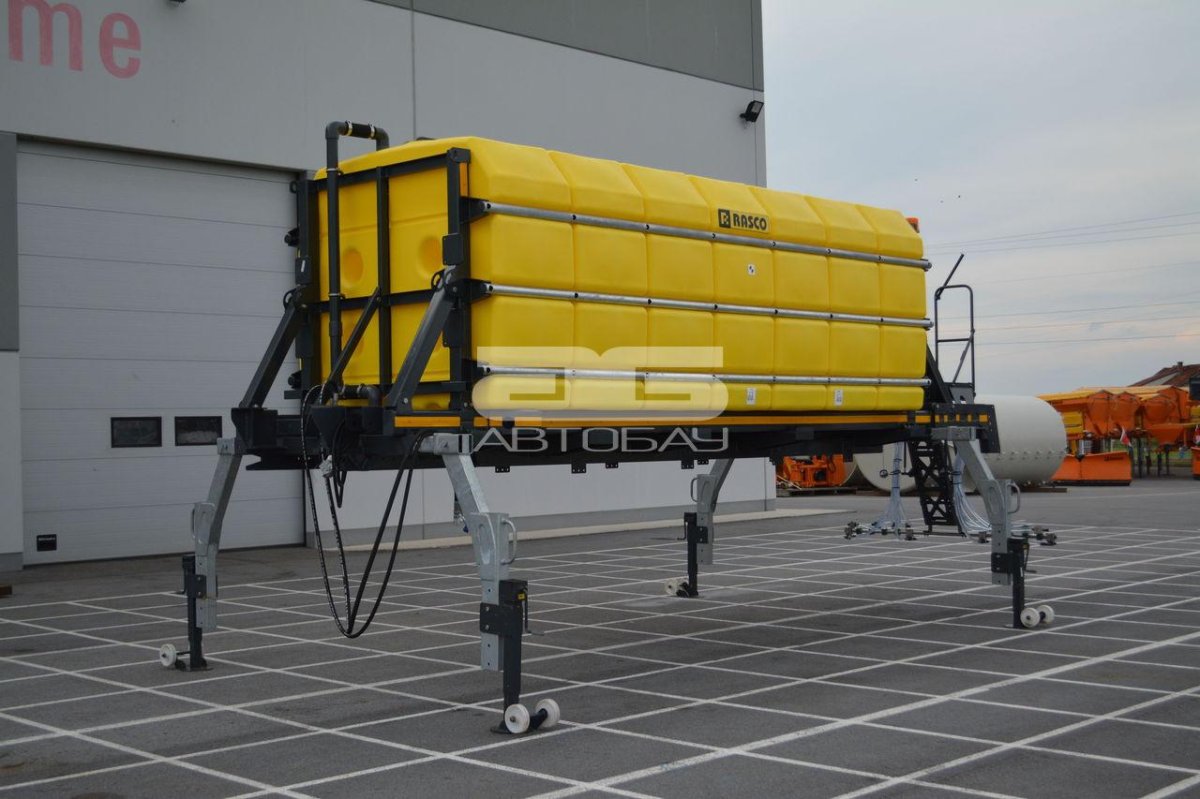 Аэродромный распределитель реагентов