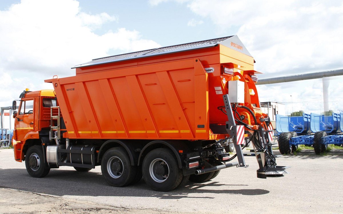 Распределитель противогололедных материалов