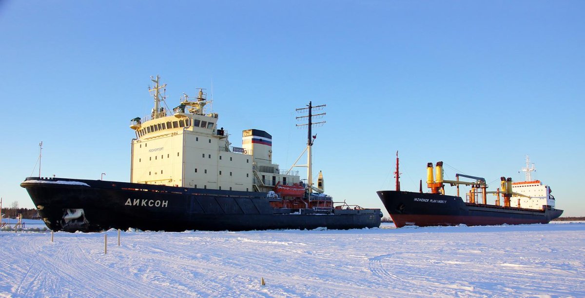 Ледокол Диксон Архангельск