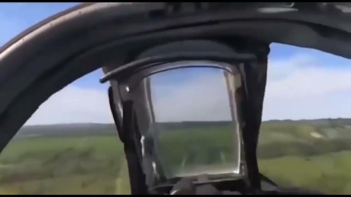 Видео катапультирования летчика