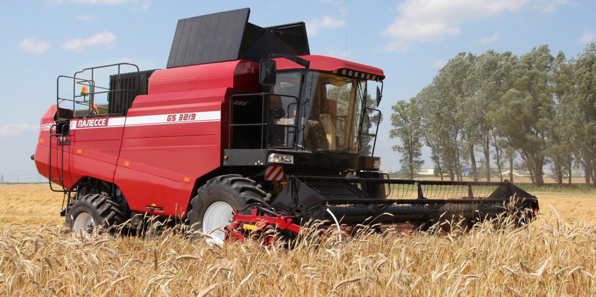 Комбайн Гомсельмаш 2124